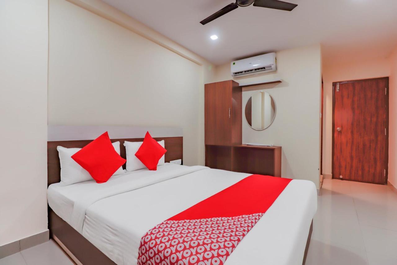Oyo Flagship 80044 Royal Wood Deluxe Bangalore Exterior photo