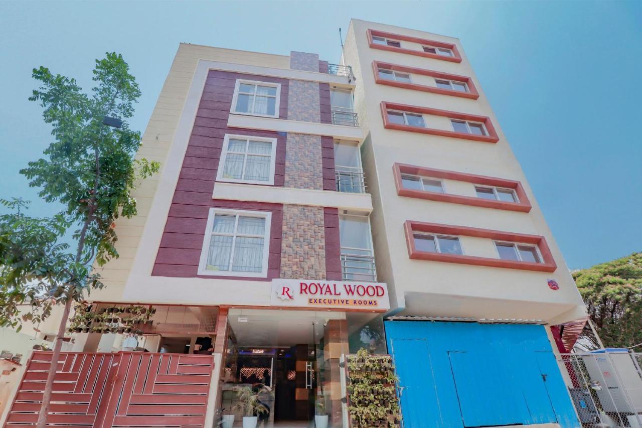 Oyo Flagship 80044 Royal Wood Deluxe Bangalore Exterior photo